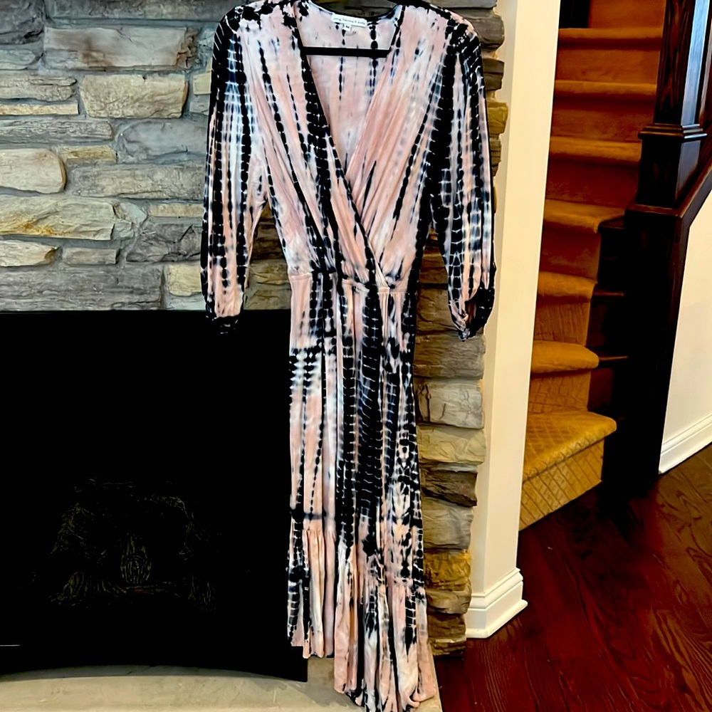 Maxi dress size medium